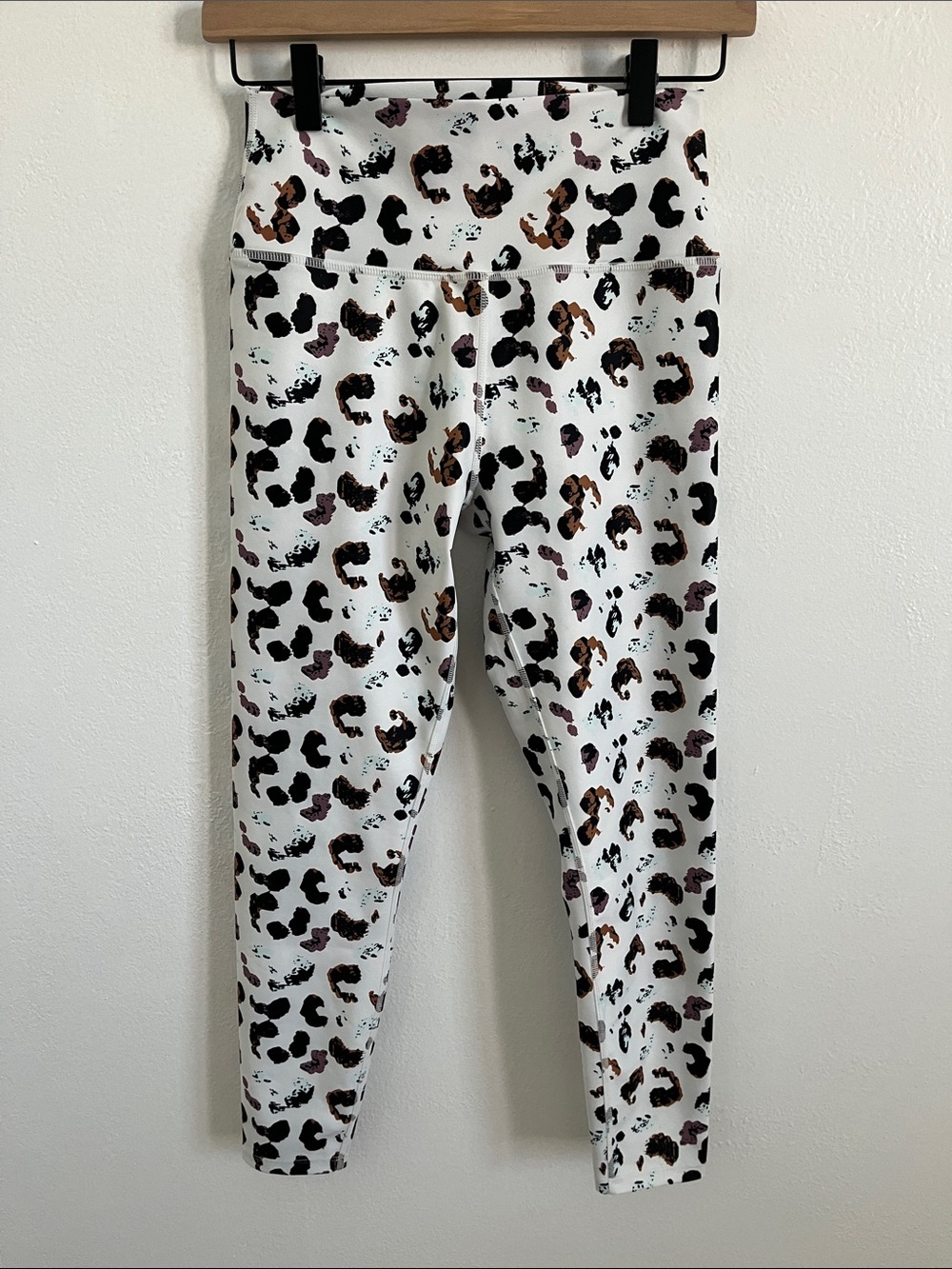 Sage Collective Fun Print High-Waist Leggings Size Medium